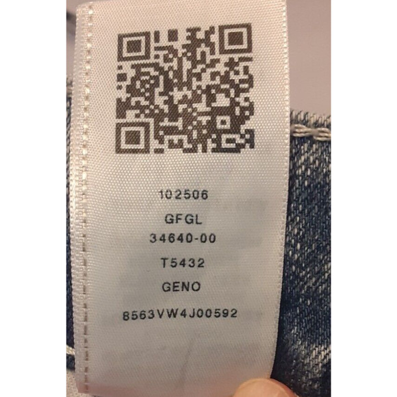 True Religion Geno Mens 31 Jeans Relaxed Slim Acid Wash Blue w/Red Embroidered - Picture 6 of 11